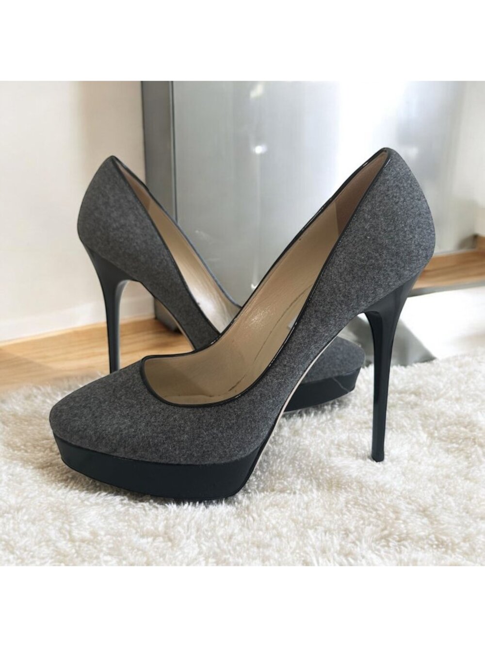 JIMMY CHOO Gray Wool Platform Heels Size 8.5 / 38.5